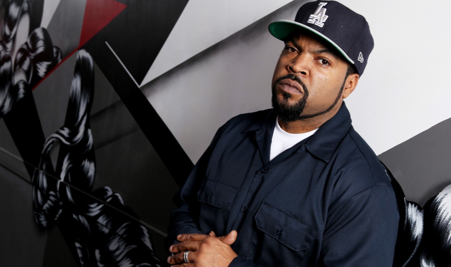 Ice Cube. Ice Cube рэпер. Американские реперы список с фото черные. Cube feat